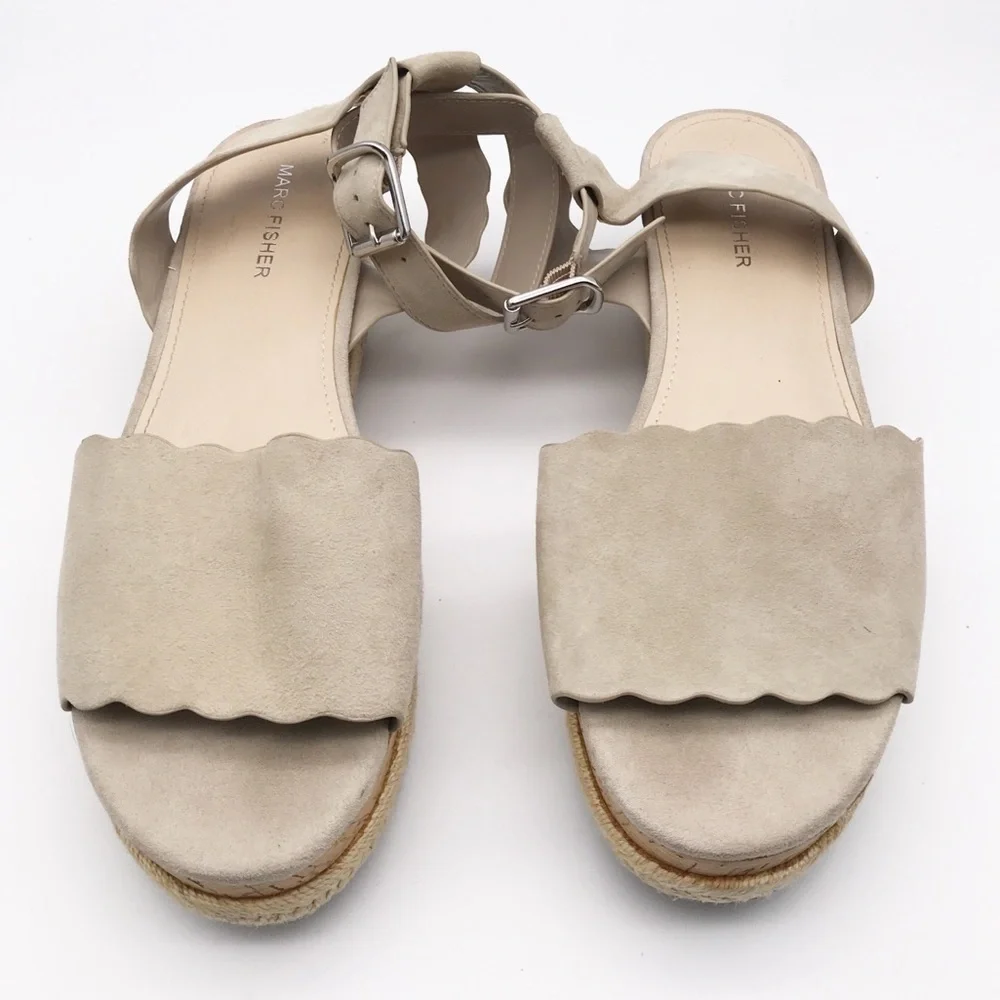 Marc Fisher Faithful‎ Platform Sandals Size 10